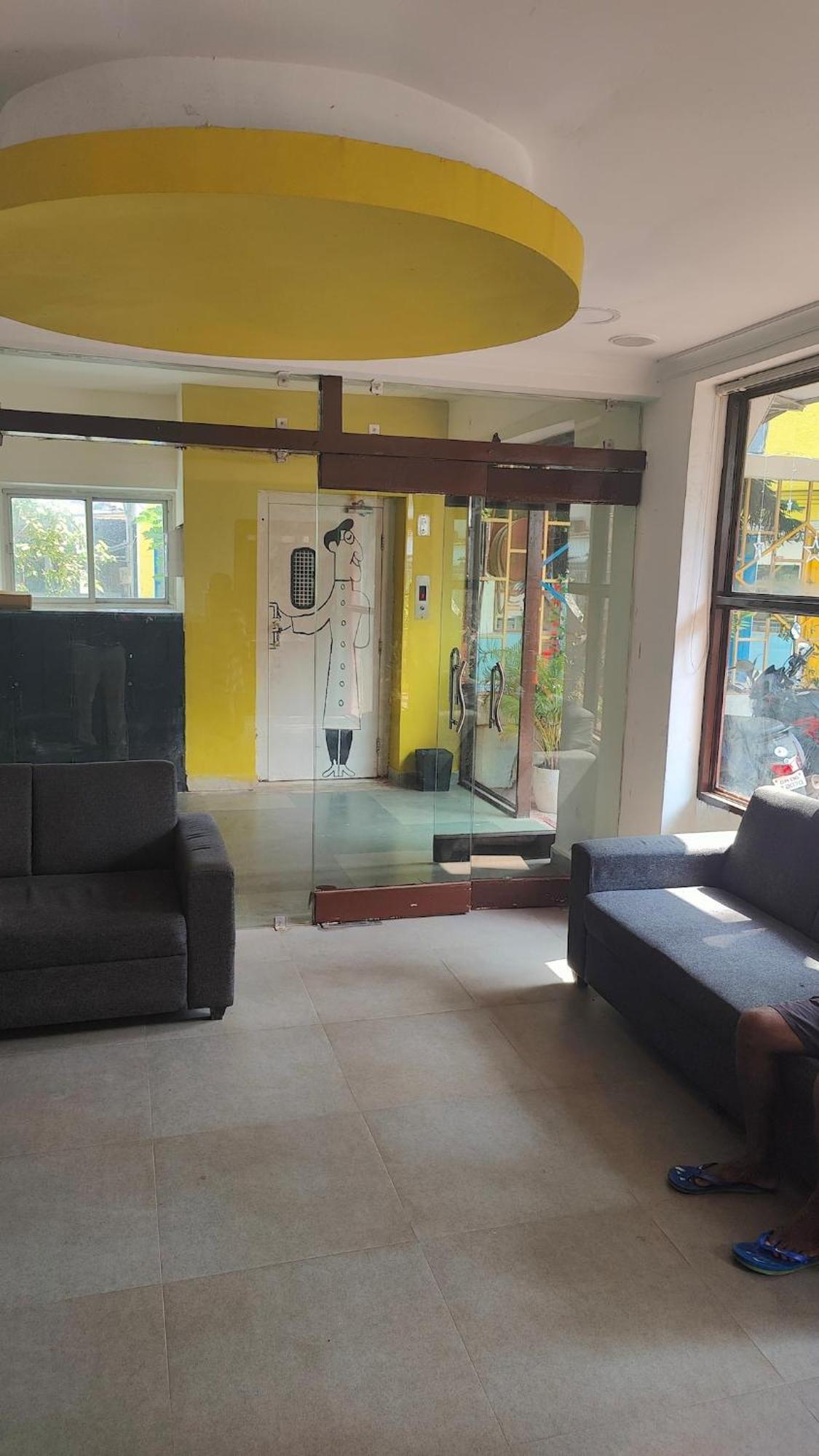 Panda Stays Cozy 2Bhk Near Candolim Beach Exterior photo